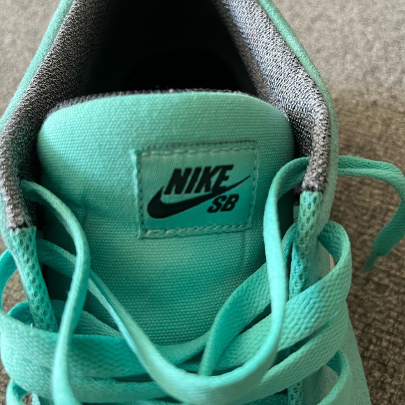 Nike SB - Picture 2 of 6